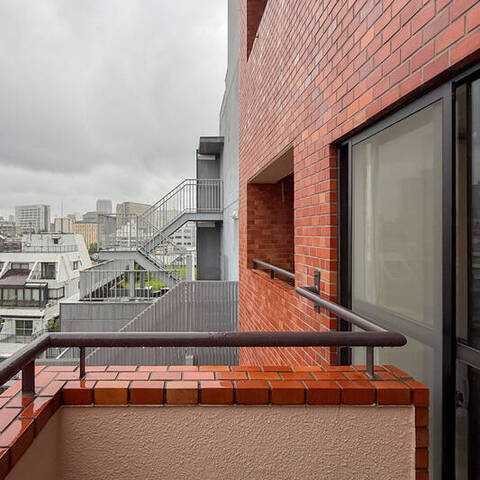 南青山ユニハイツの室内写真