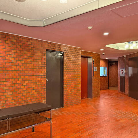 南青山ユニハイツの室内写真