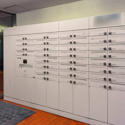 南青山ユニハイツの室内写真