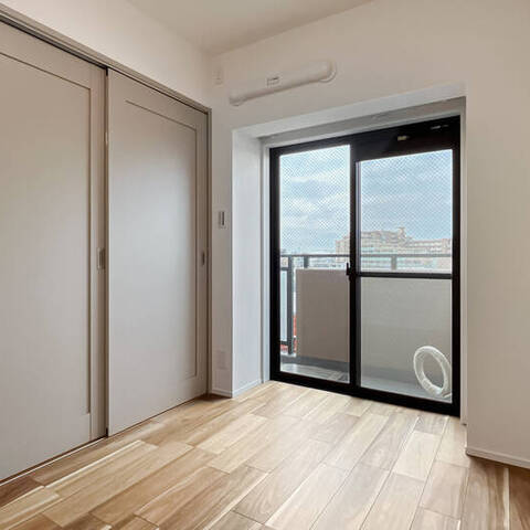 ライオンズステーションプラザ千歳烏山の室内写真