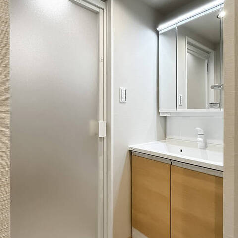 ニックアーバンハイム白楽の室内写真