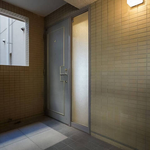 ハイコート青葉台の建物・共用部写真