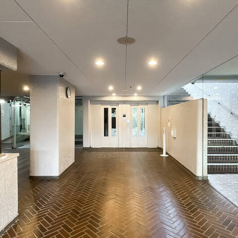 マンションニュー池尻の建物・共用部写真