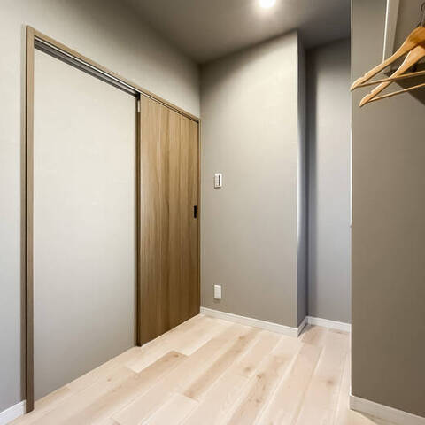 ライオンズマンション岸根公園の室内写真