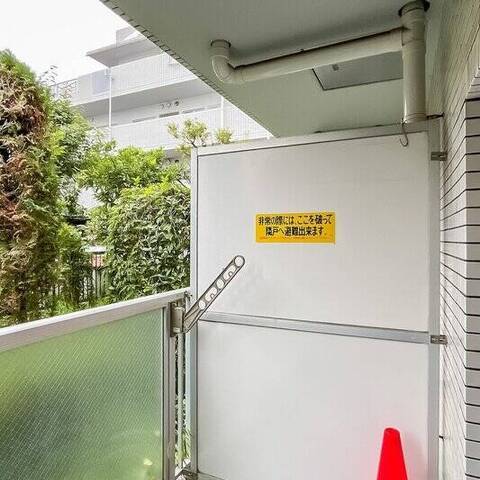 東建ニューハイツ成増の室内写真