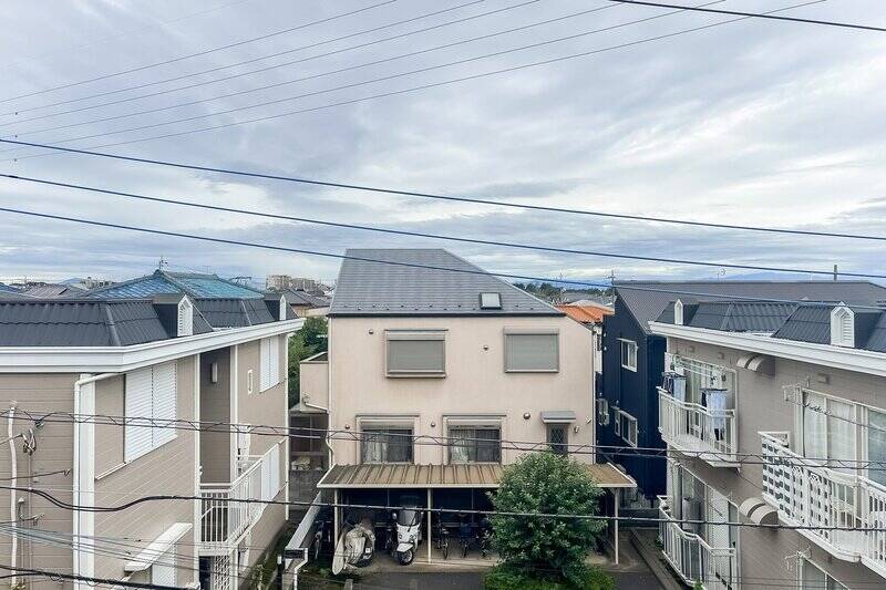 周辺に高い建物がないので、しっかりと空を仰げます。