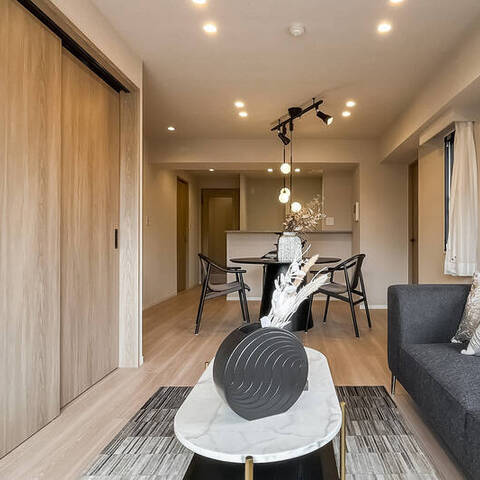 南青山ユニハイツの室内写真