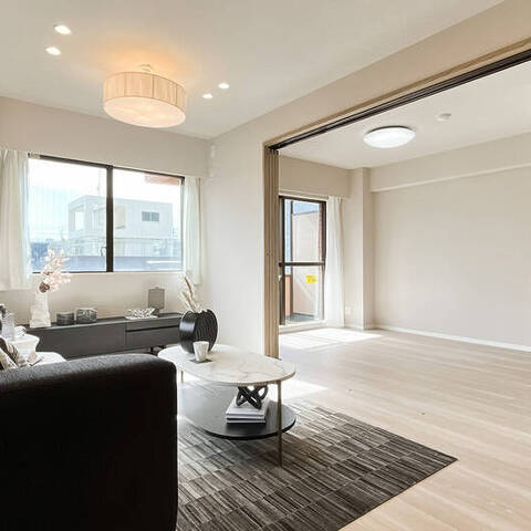 南青山ユニハイツの室内写真