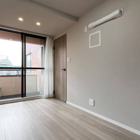 南青山ユニハイツの室内写真