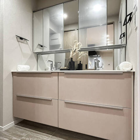 南青山ユニハイツの室内写真