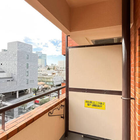 南青山ユニハイツの室内写真