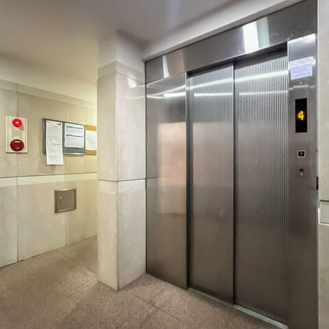 エクレーヌ本駒込の建物・共用部写真