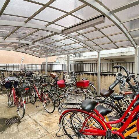 マック千歳烏山コートの室内写真