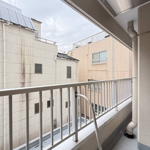 ユテライズ根岸の室内写真