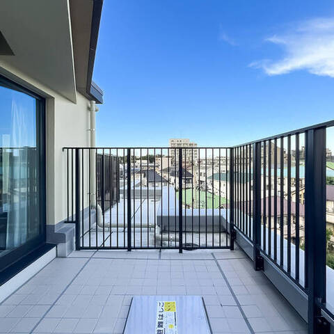 アトラスシティ千歳烏山グランスイート 風ノ棟の眺望・バルコニー写真