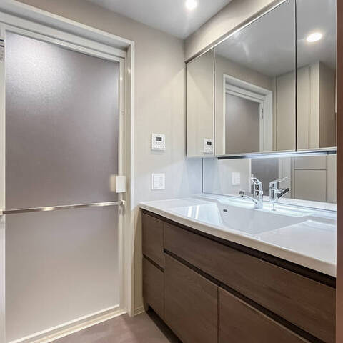 アトラスシティ千歳烏山グランスイート 風ノ棟の室内写真