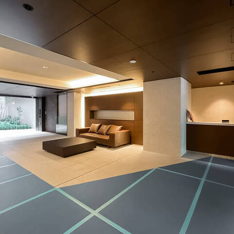 アトラスシティ千歳烏山グランスイート 風ノ棟の建物・共用部写真