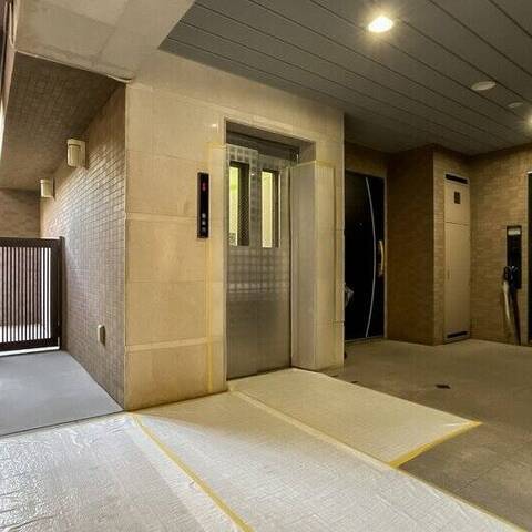 スヴェニール早稲田夏目坂の建物・共用部写真