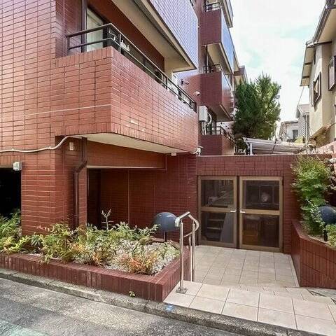 ブライト吉祥寺の建物・共用部写真