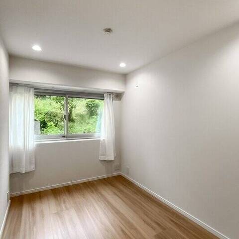 三ツ沢ハイタウンの室内写真