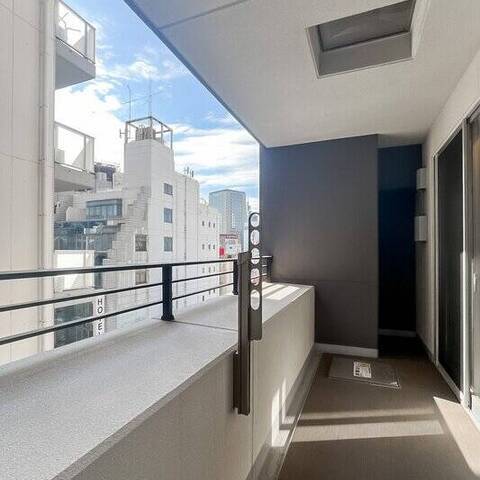 カワサキ・ミッドマークタワーの室内写真