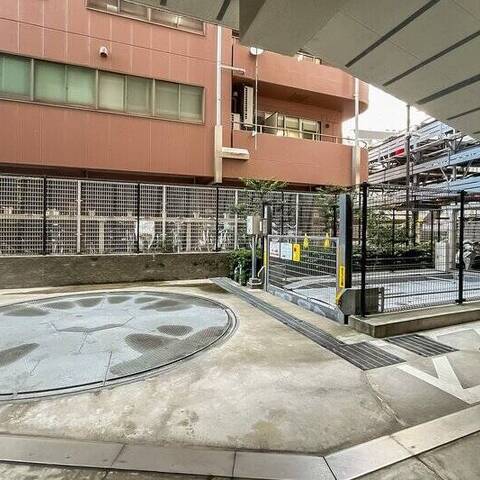 カワサキ・ミッドマークタワーの室内写真