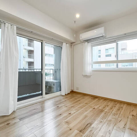 日商岩井自由が丘マンションの室内写真