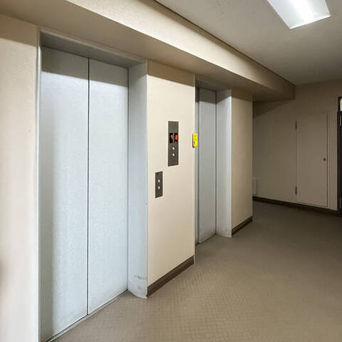 日商岩井自由が丘マンションの室内写真