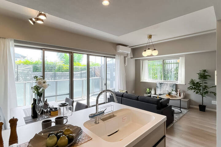 ファイブルーム・ピース