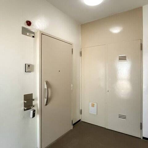 ドルフ都立大の建物・共用部写真