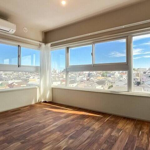 ドルフ都立大の室内写真