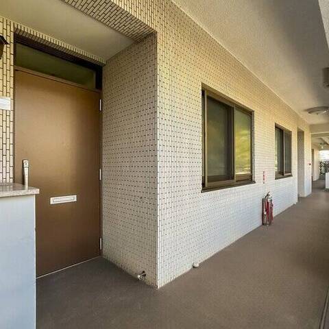 上野毛ガーデンハイツの建物・共用部写真