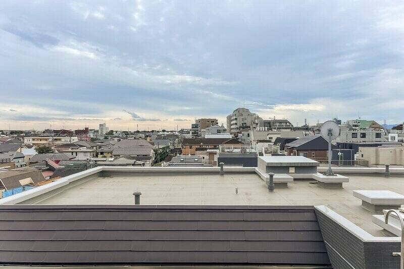 視界が開けた眺望。取材日はあいにく曇り空でしたが、晴れた日は気持ちがよさそう!