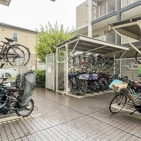 ハイセレサ井草の森デュオガーデンの建物・共用部写真