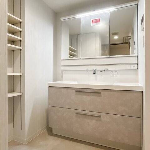 ハイセレサ井草の森デュオガーデンの室内写真