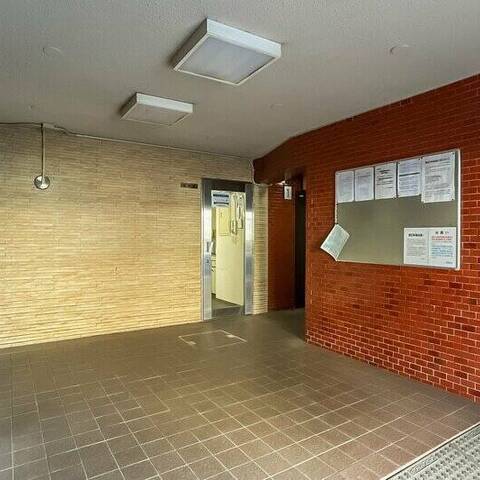 レインボー烏山の室内写真