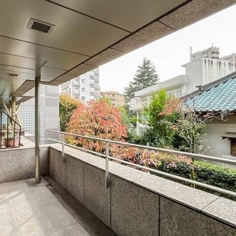 白金ハウスの眺望・バルコニー写真