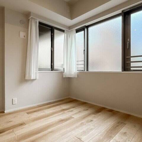 ヴァリウス代沢の室内写真