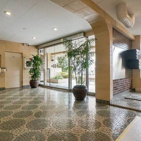 日商岩井碑文谷マンションの室内写真