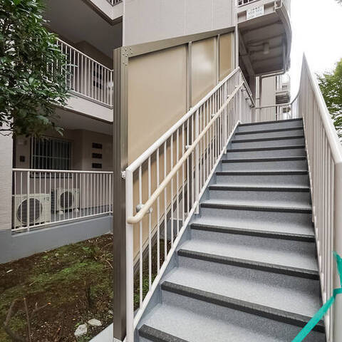 大倉山ハイム1号棟の建物・共用部写真