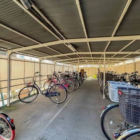 志村城山公園ハイデンスの室内写真