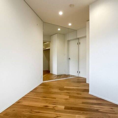 インペリアル表参道の室内写真