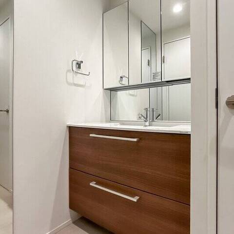 インペリアル表参道の室内写真