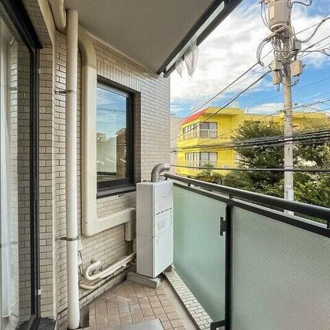 インペリアル表参道の室内写真