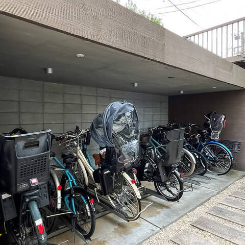 デュフレベース成城八丁目の建物・共用部写真