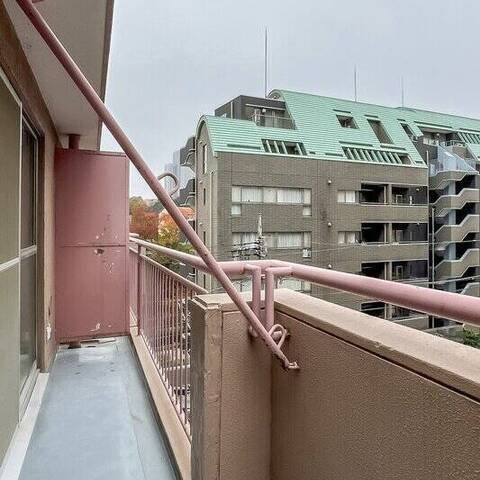 朝日第2中目黒マンションの眺望・バルコニー写真