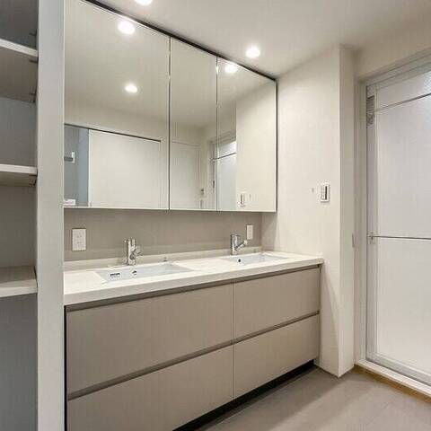 豊栄平町マンションの室内写真