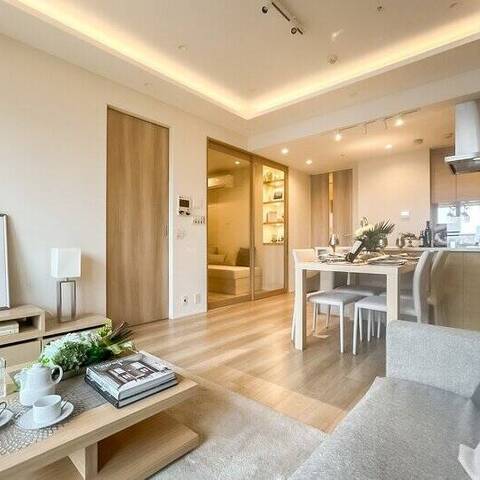 GLOBAL FRONT TOWERの室内写真