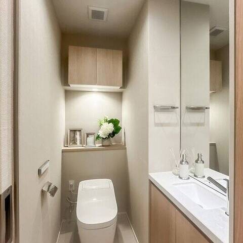 GLOBAL FRONT TOWERの室内写真