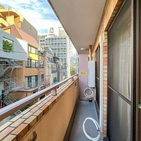 日興児玉パレス南青山の室内写真